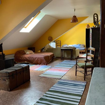Studio 63M2 3Eme Etage Ou Chambre Dans Appartement 2Eme Etage Pour Sejours A Moulins Moulins  Exterior foto
