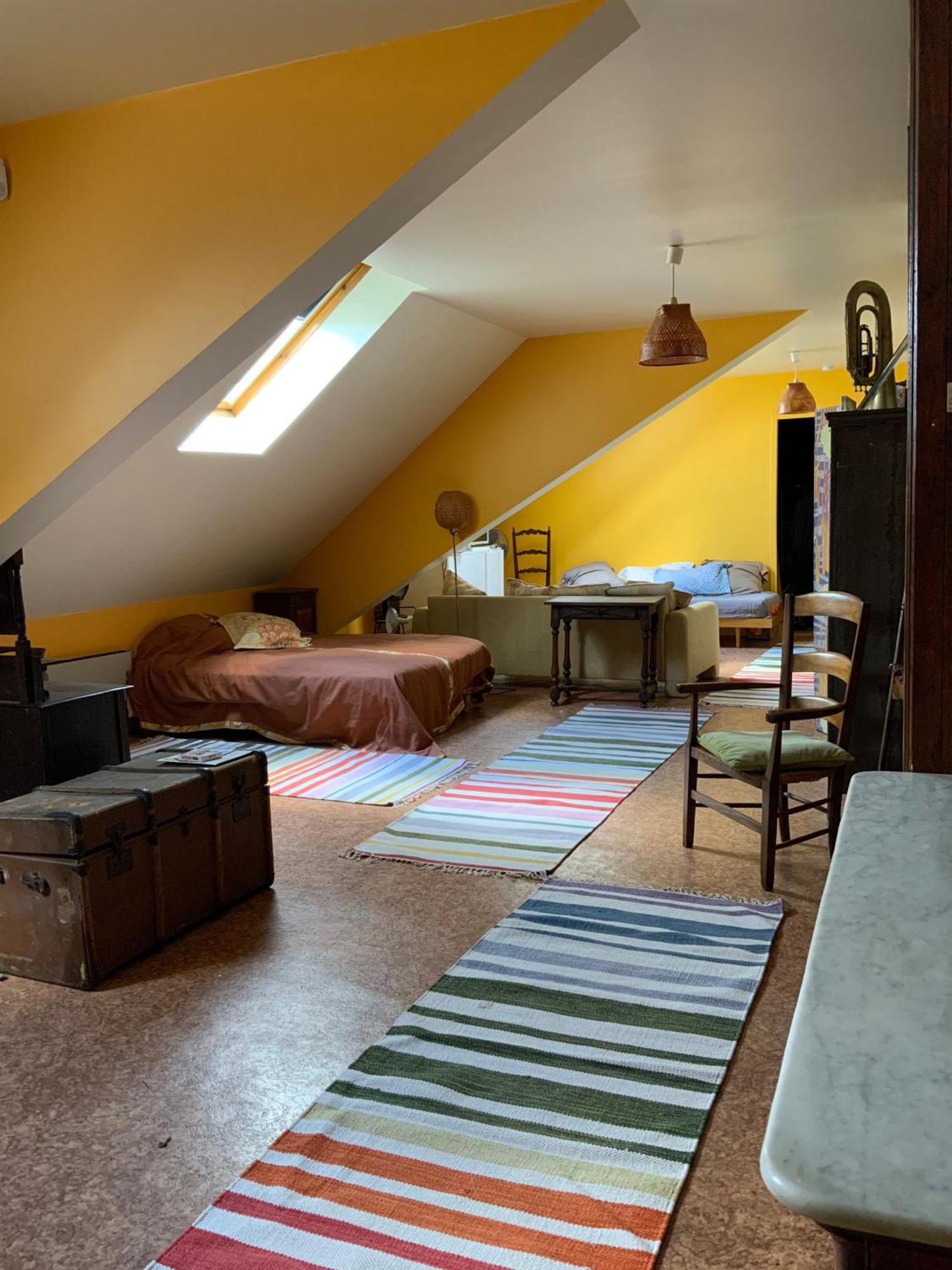 Studio 63M2 3Eme Etage Ou Chambre Dans Appartement 2Eme Etage Pour Sejours A Moulins Moulins  Exterior foto