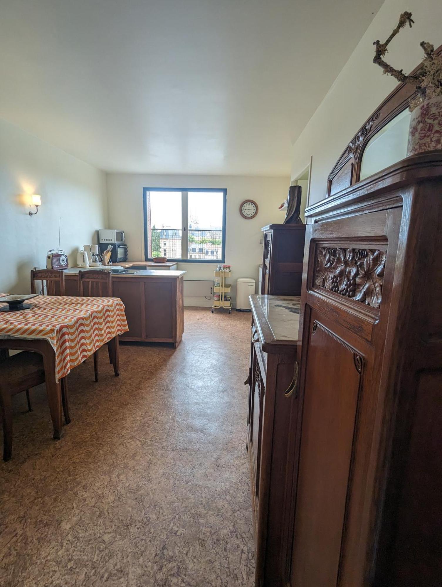 Studio 63M2 3Eme Etage Ou Chambre Dans Appartement 2Eme Etage Pour Sejours A Moulins Moulins  Exterior foto